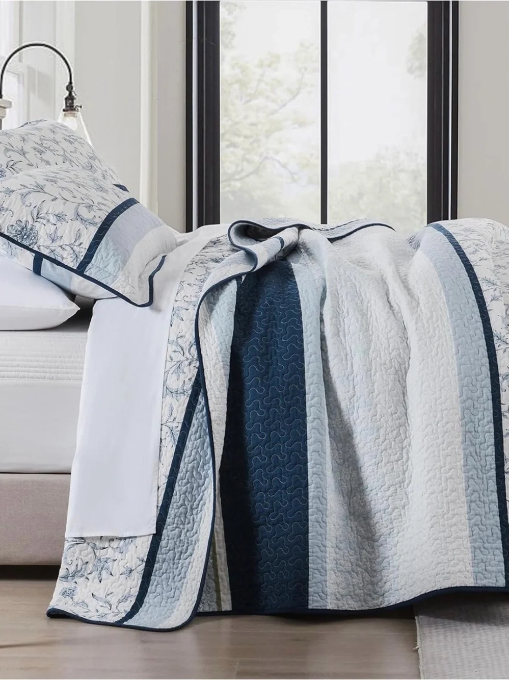 Blue Floral Quilt Set - Classic Blue Bedding